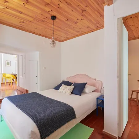 Apartment Historic Alfama Delight, By Timecooler
