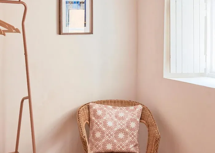 Apartment Historic Alfama Delight